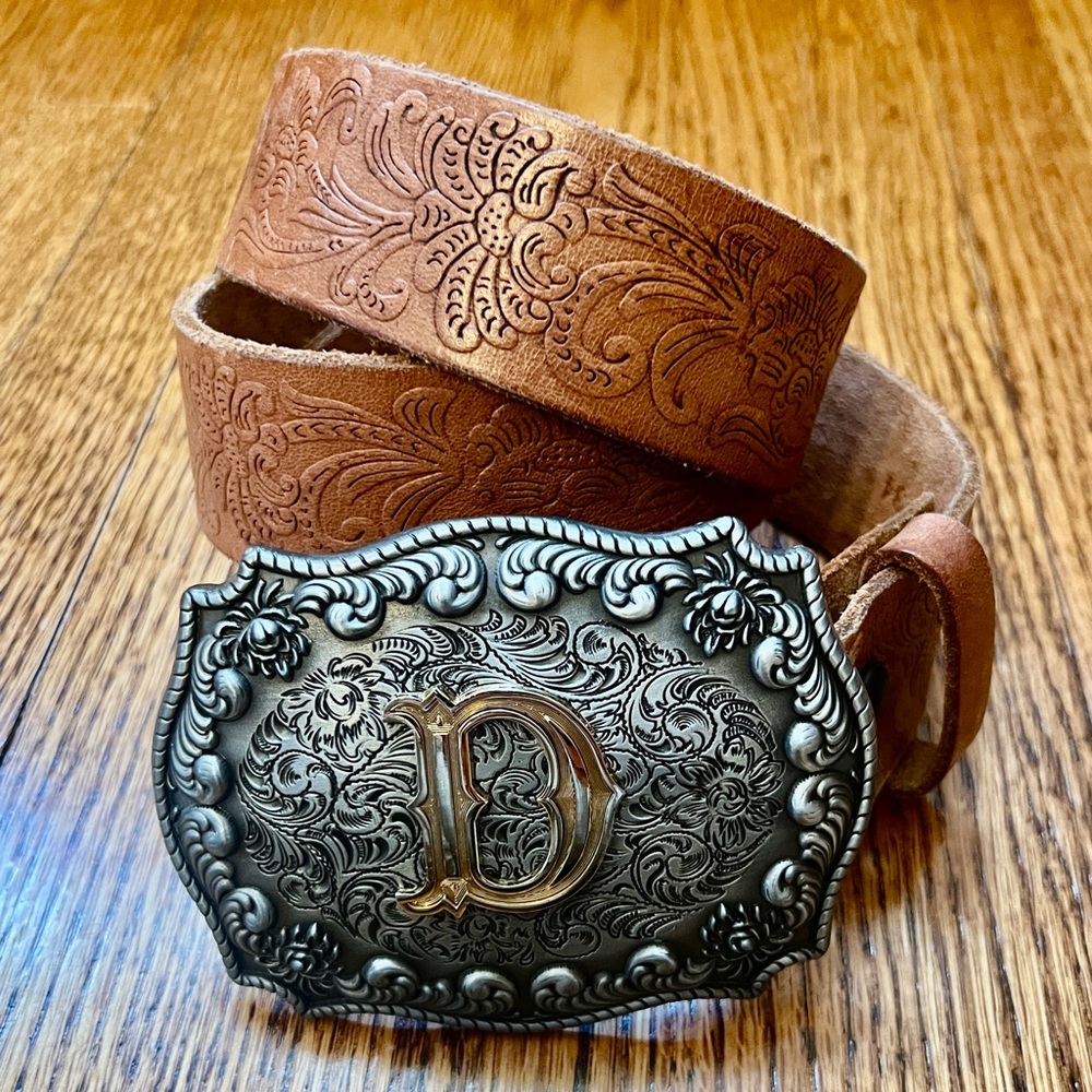 Men’s Brown Genuine Leather Belt Floral Stamped w/ Silver Buckle “D”